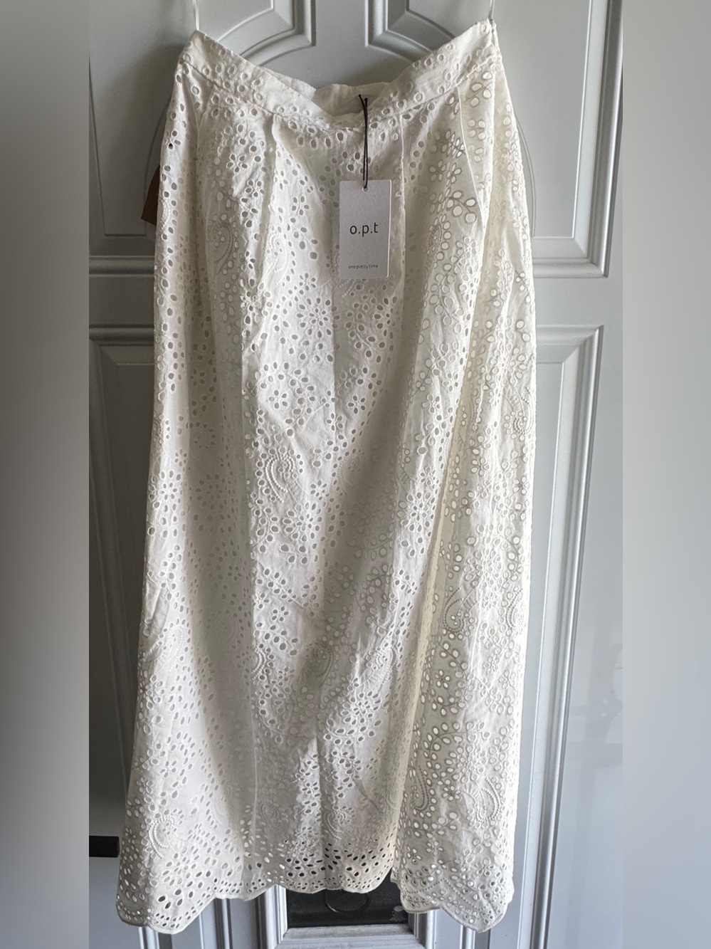 o.p.t Eyelet Maxi Skirt in Cream